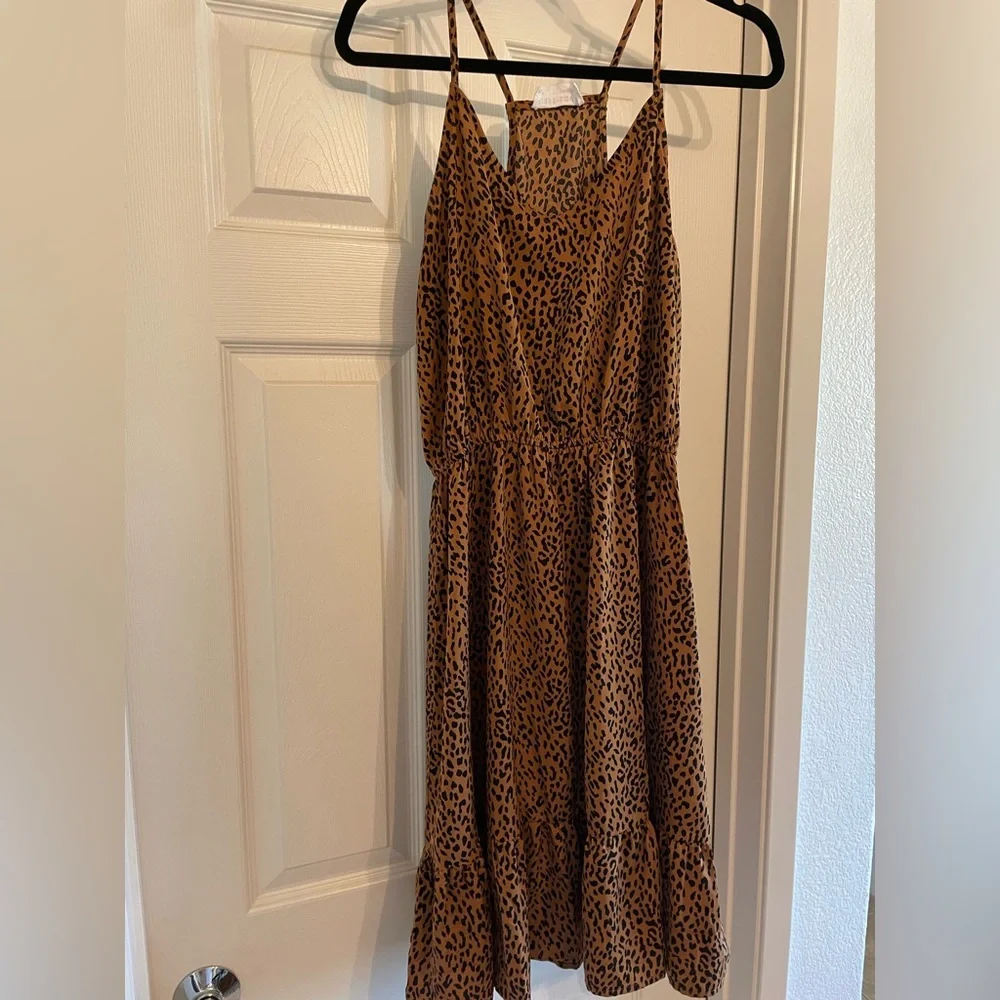 Leopard Dress - Picture 4 of 4